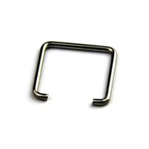 소파의 서펜타인 및 헤링본 압축 스프링